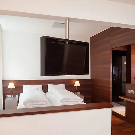 Hotel Central Ξενοδοχείο 4*