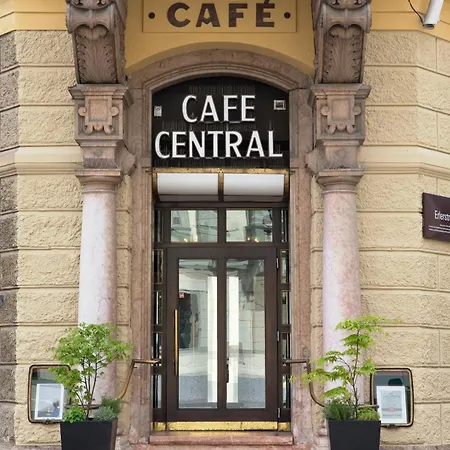 Otel Hotel Central