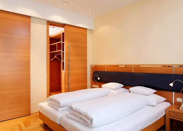 Hotel Hotel Central 4*