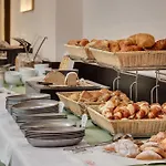 سنترال 4*