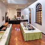 سنترال فندق 4*