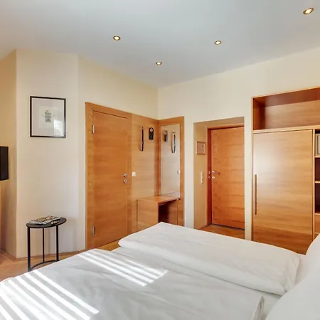 Hotel Central Otel