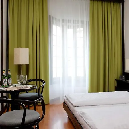 Hotel Central Otel İnnsbruck